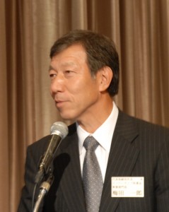 梅田一郎氏