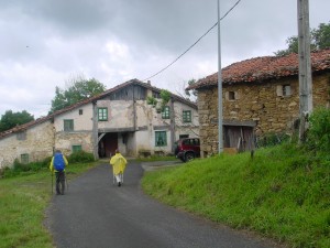 バスクの典型的な家のつくり、世代を超えて一族が同居する大家族が普通だった