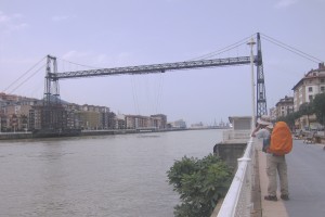 ビスカヤ橋 ゴンドラが移動している