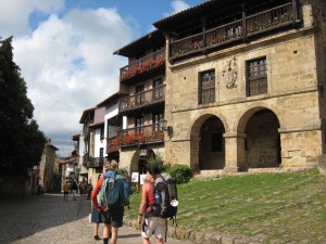 サンティジャーナ・デル・マル