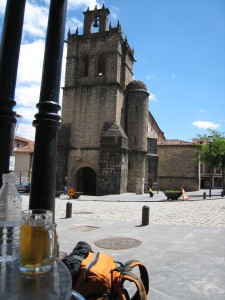 中世のサン。マルティン教会(サラス)