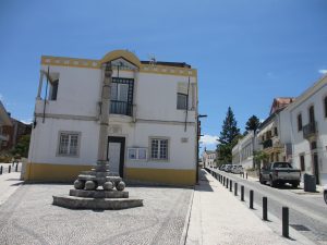 アンシアォンの役場の出張所のようなところか